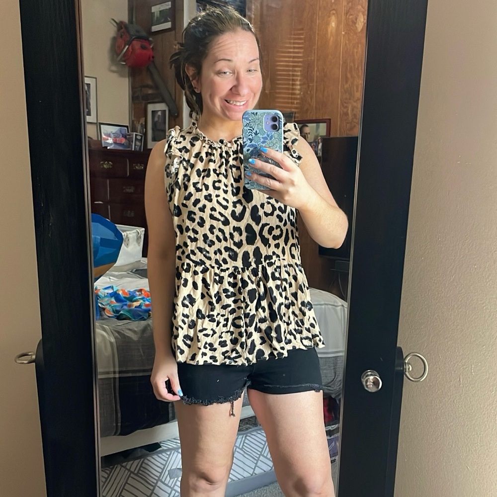 Main Strip animal print blouse